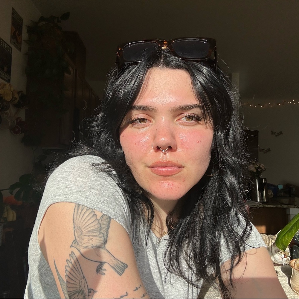 Meet your Posher, Quinn